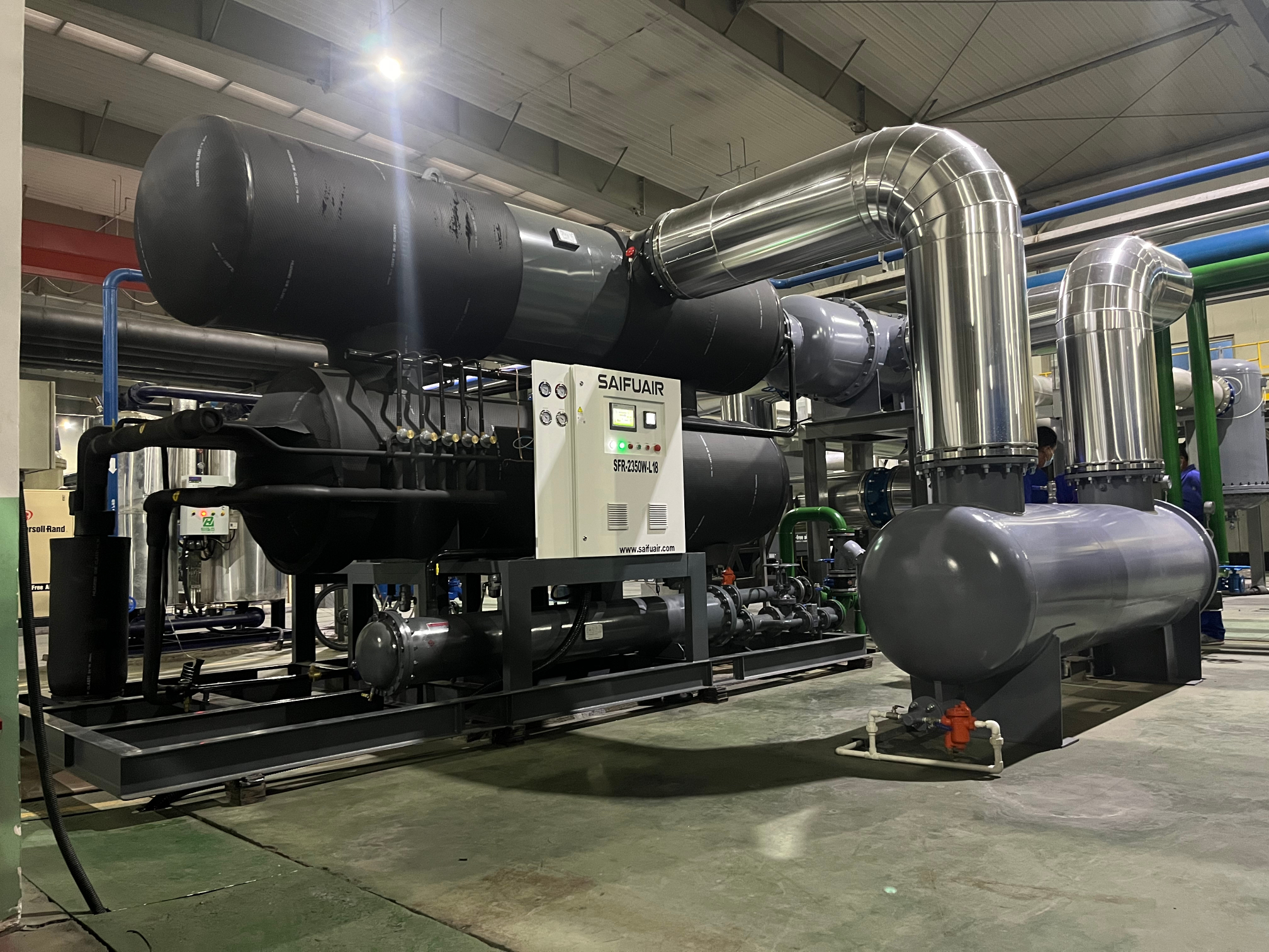 上海高溫天氣大型紡織企業(yè)冷干機4300小時巡檢